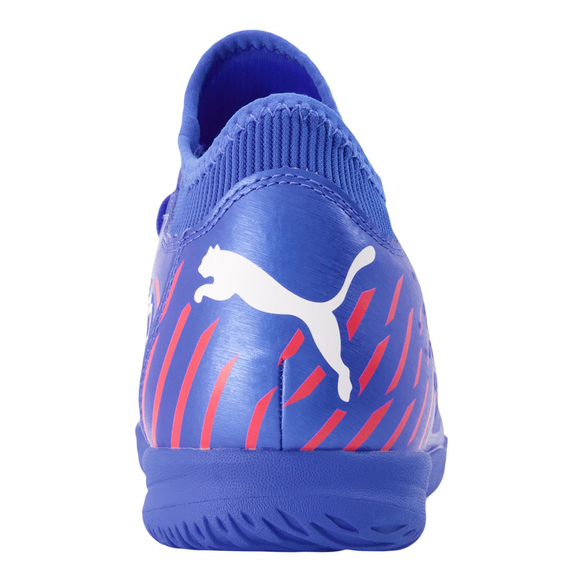 PUMA Kids' Grade School Future Z 4.2 Indoor Soccer Shoes, Boys'