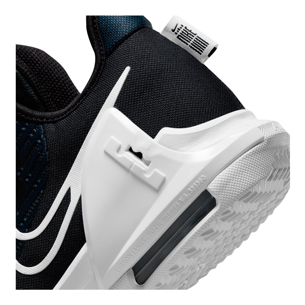 Nike Kids' Grade School LeBron Witness VI Basketball Shoes, Boys'/Girls', Indoor, Cushioned